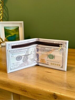Novelty $100 Bill Print Bifold Wallet Faux Leather Money Wallet Fun Gift